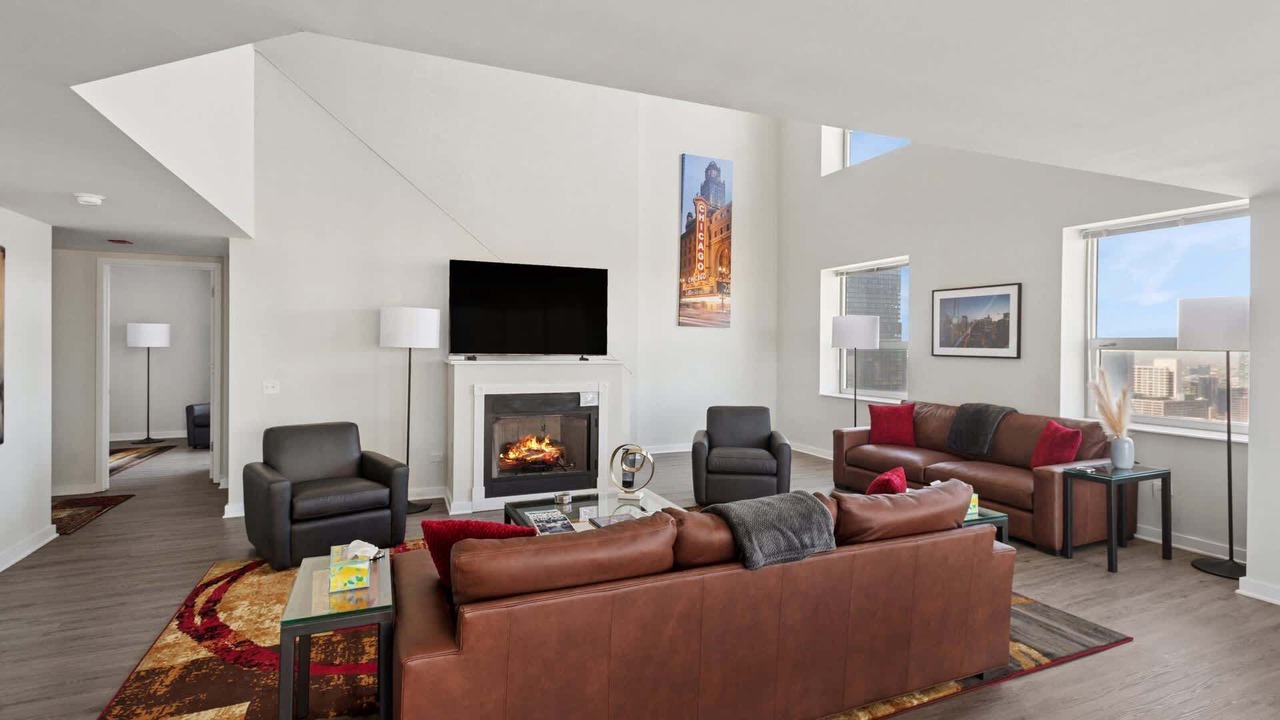 Photo of Livingroom in Downtown Chicago