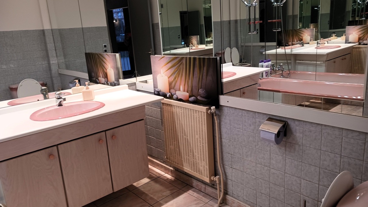 Photo of Bathroom in Bascule - Oratoire