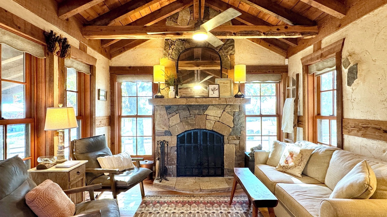 Photo of Livingroom in Fort Worth