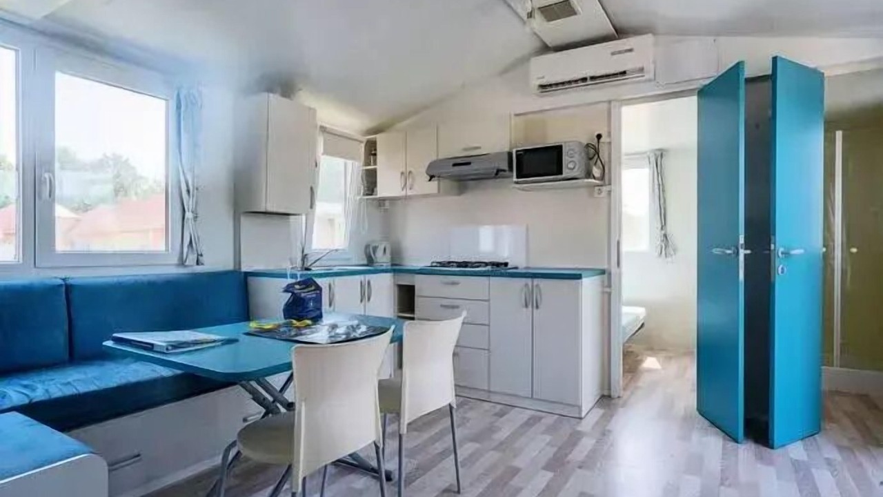 Photo of Kitchen in Saint-Vincent-sur-Jard