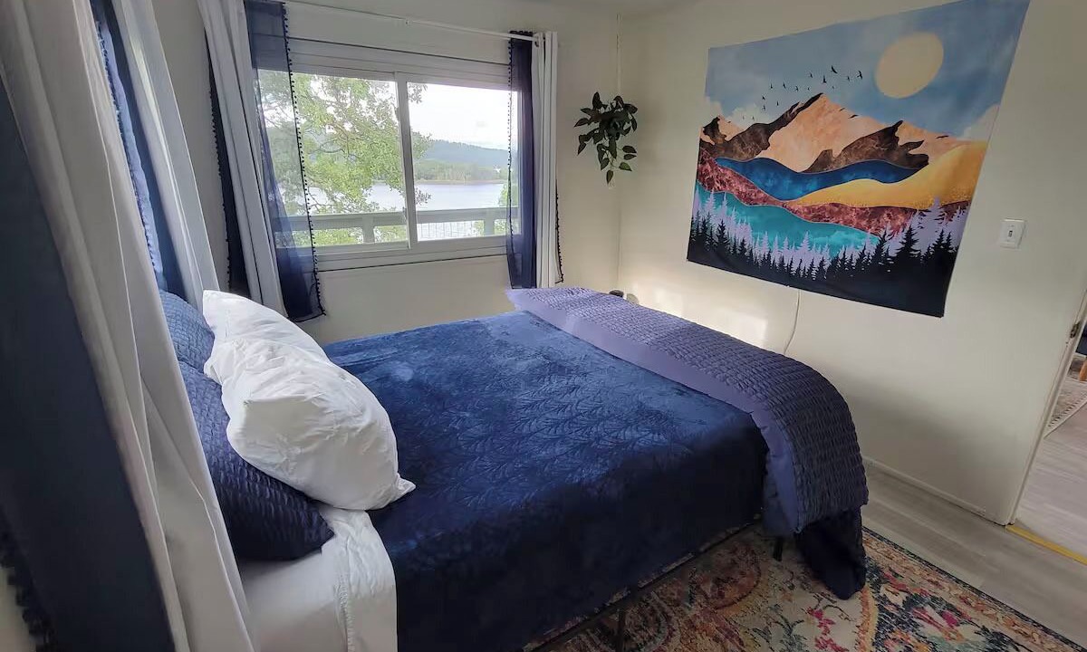 Photo of Bedroom in Wilbur Springs