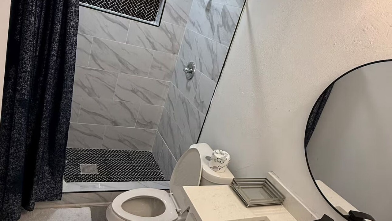 Photo of Bathroom in Navarro County