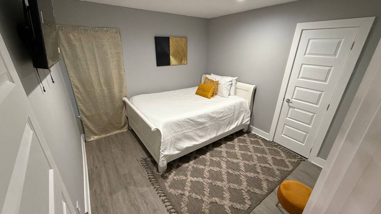 Photo of Bedroom in Navarro County