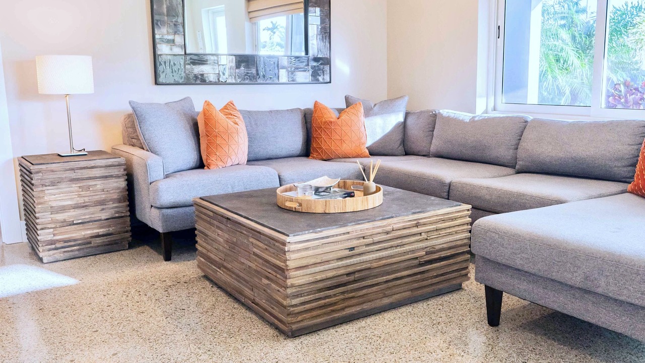 Photo of Livingroom in North Andrews Gardens