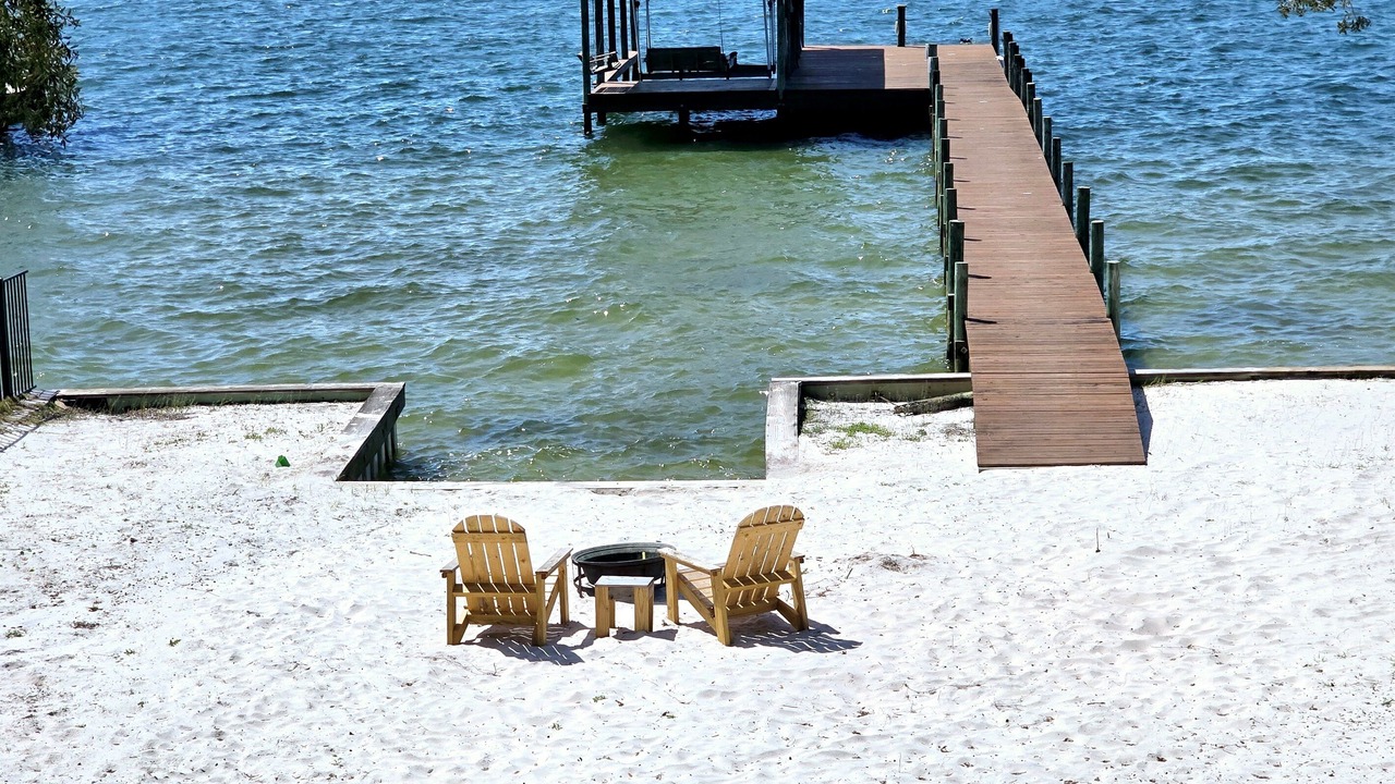 Photo of Livingroom in Ono Island
