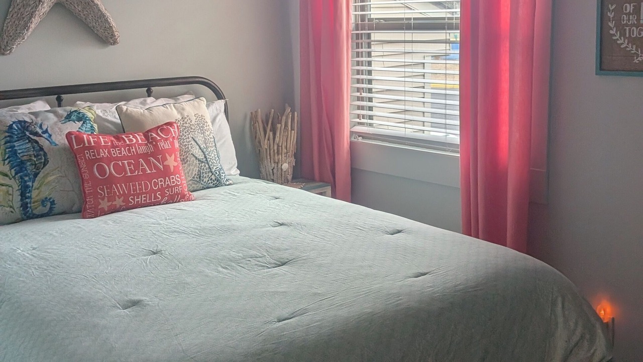 Photo of Bedroom in Fairfield Bay