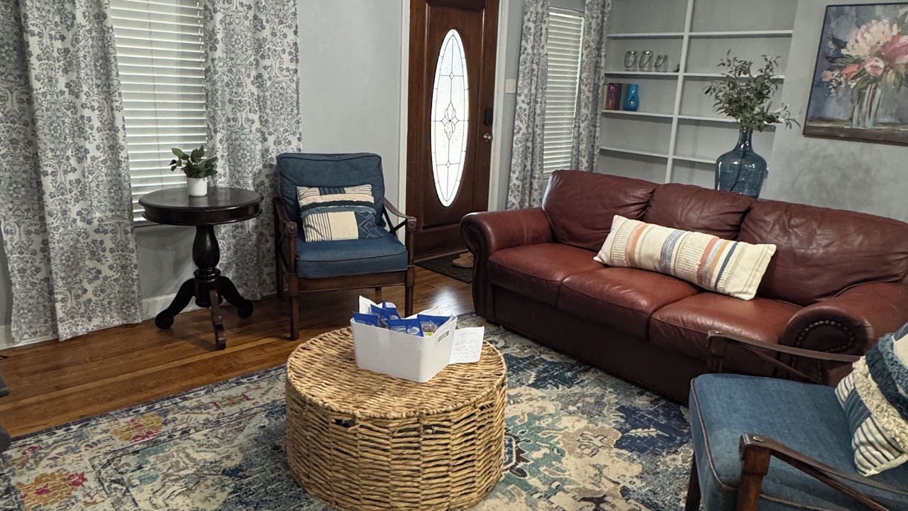 Photo of Livingroom in Uvalde