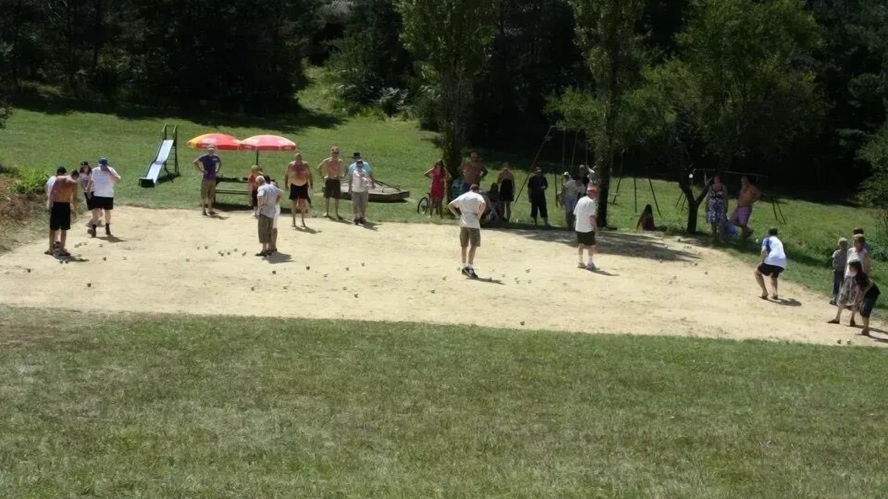 Photo of Others in Pezuls