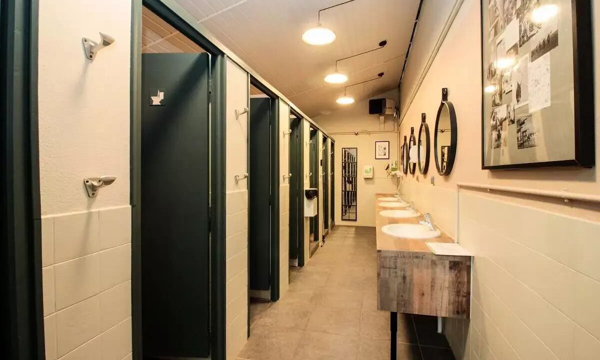Photo of Bathroom in Loupiac