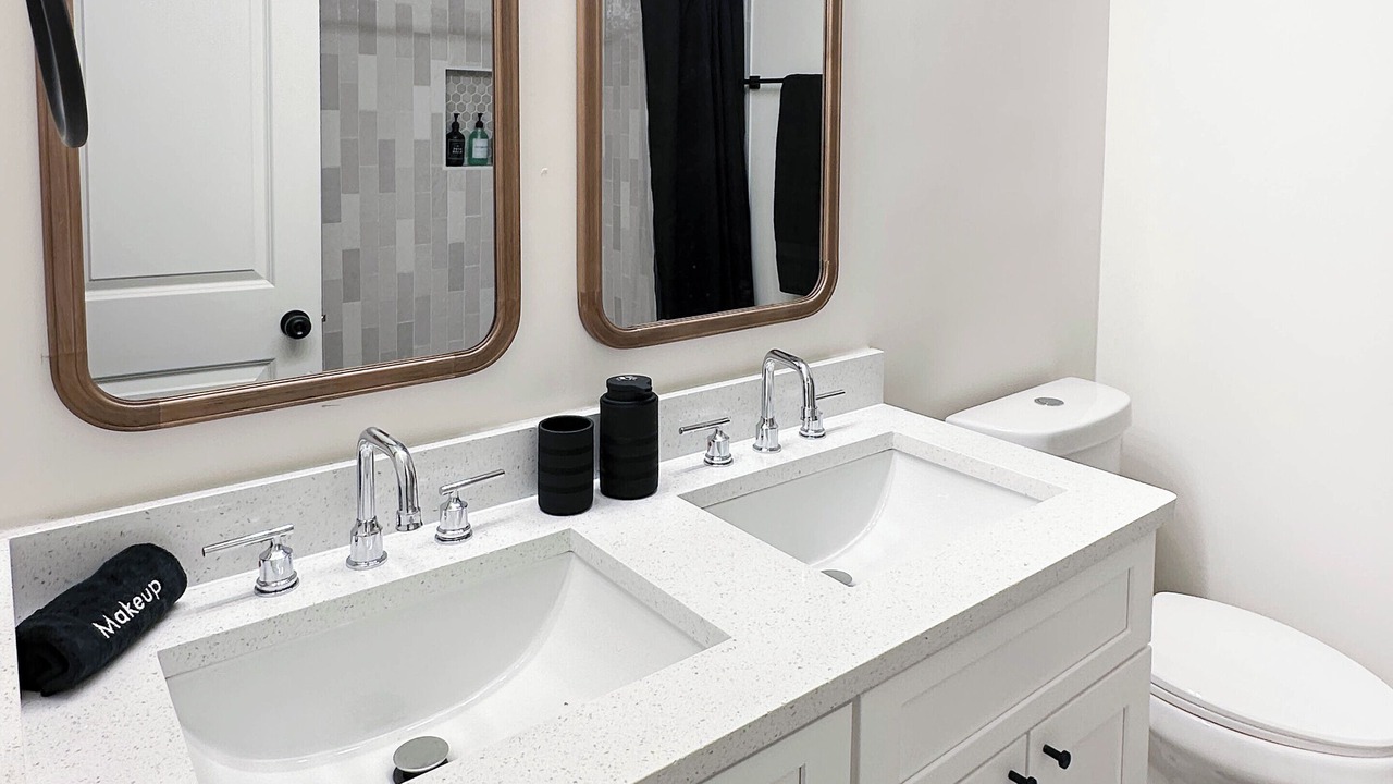 Photo of Bathroom in Lawrenceville