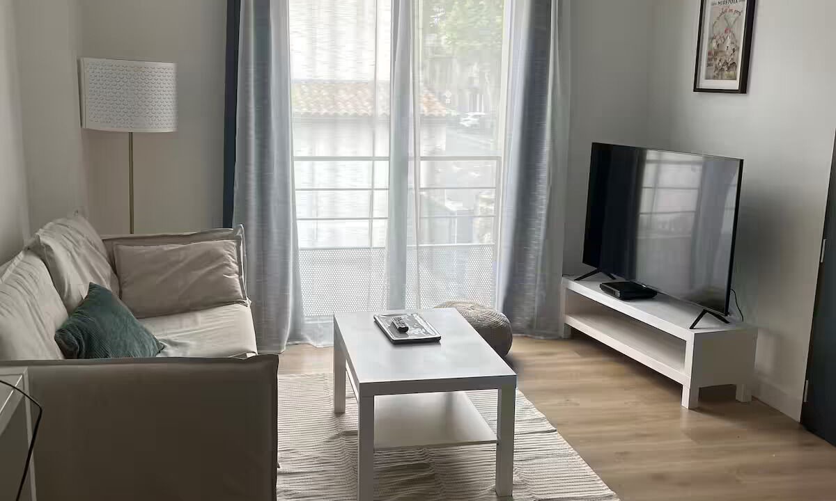 Photo of Livingroom in Mirepoix