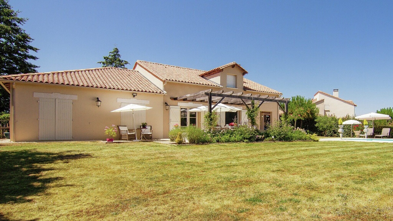 Photo of Outdoor in Rouzede