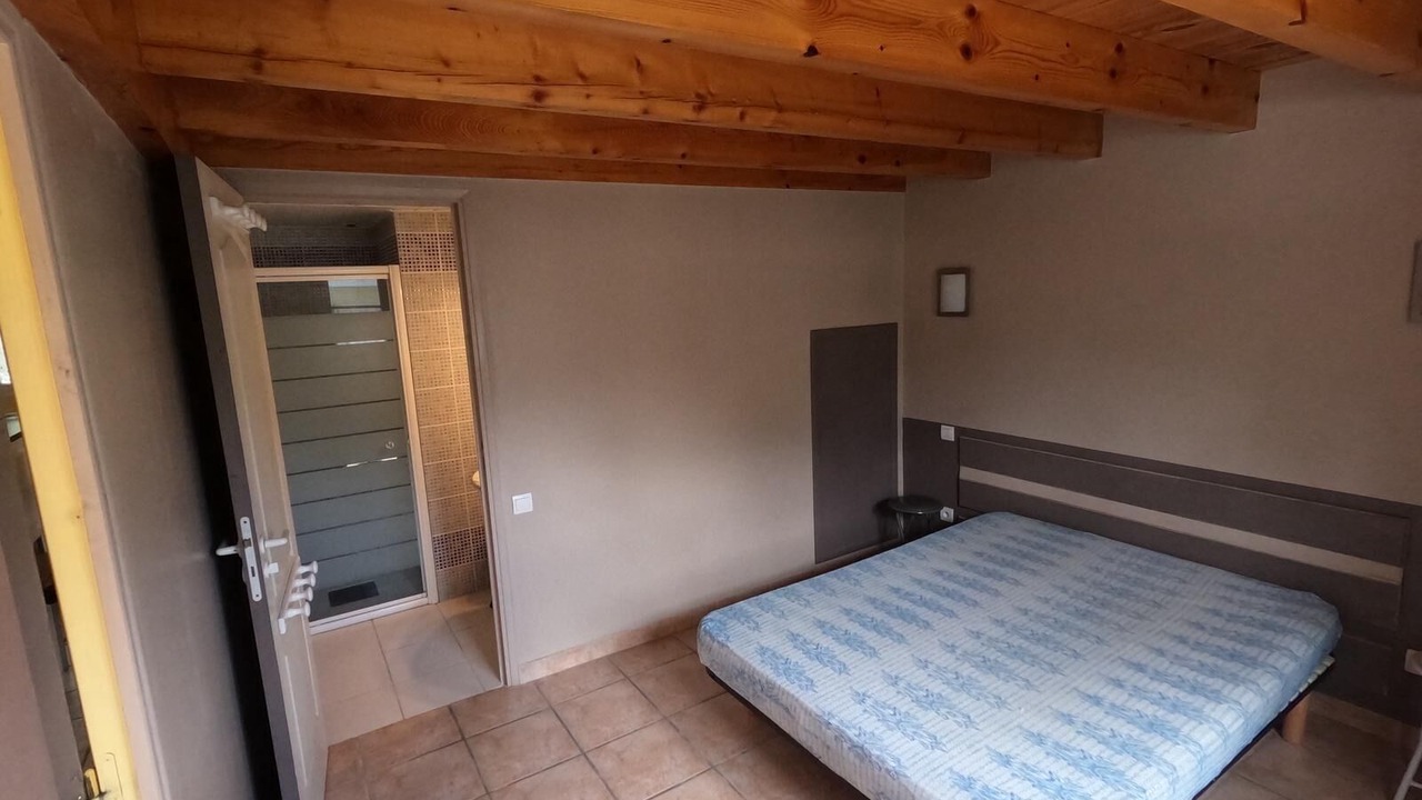 Photo of Bedroom in Bias