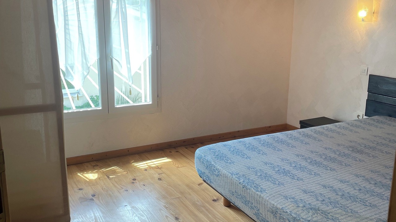 Photo of Bedroom in Bias