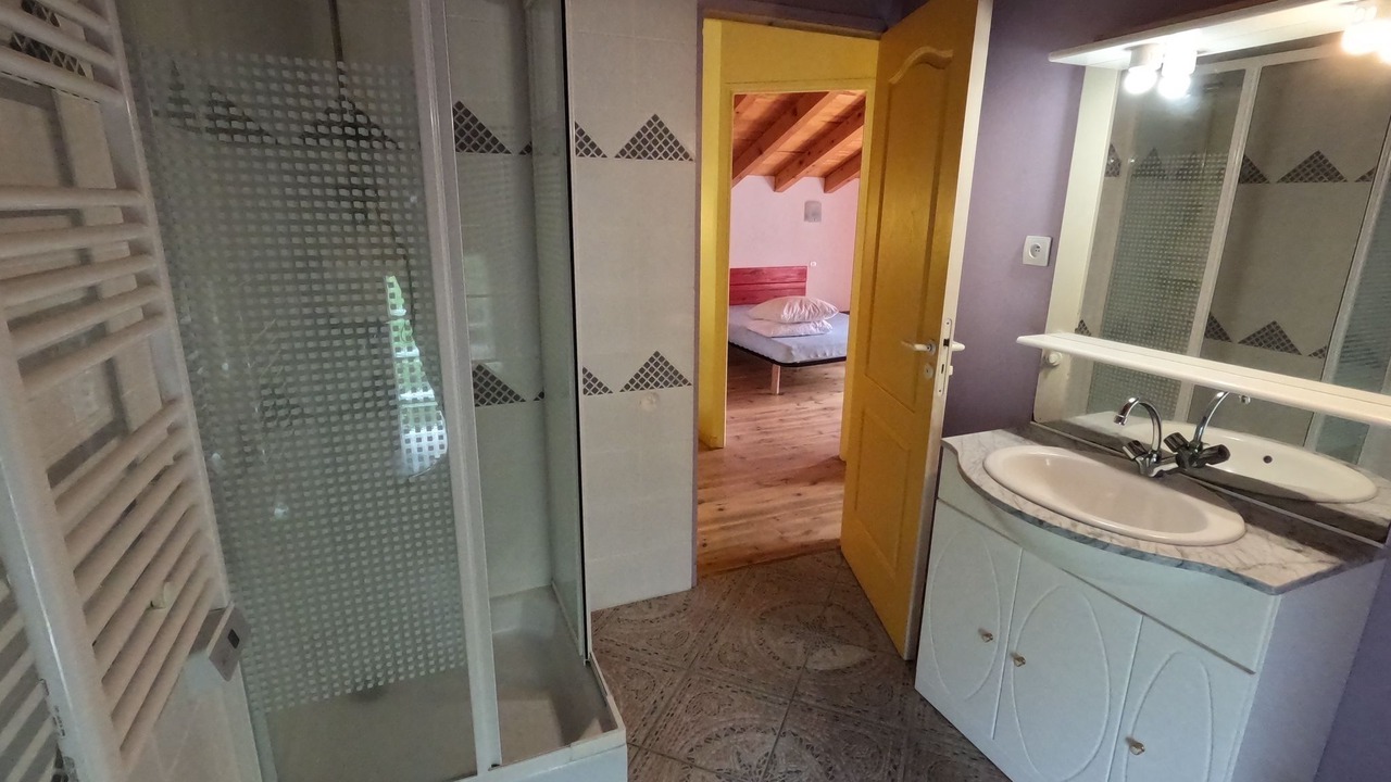 Photo of Bathroom in Bias