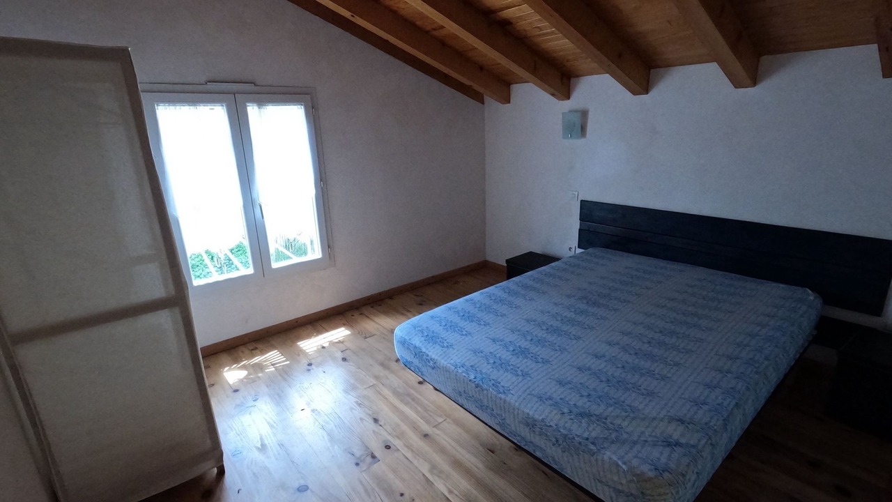 Photo of Bedroom in Bias