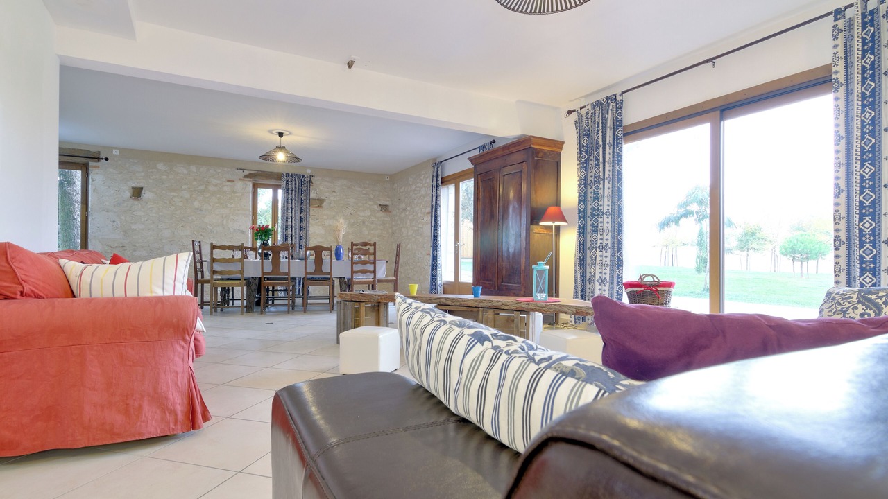 Photo of Livingroom in Lussan