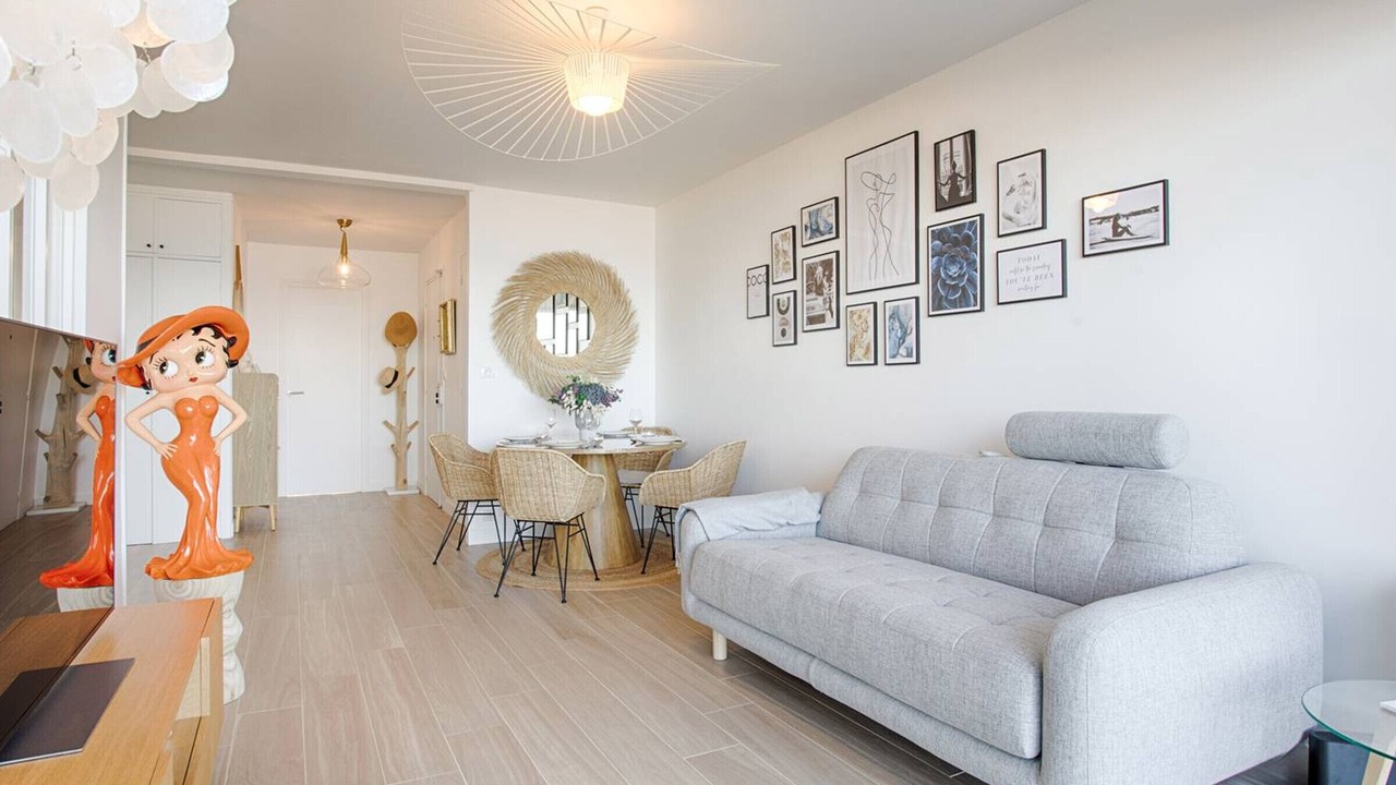 Photo of Livingroom in Le Home