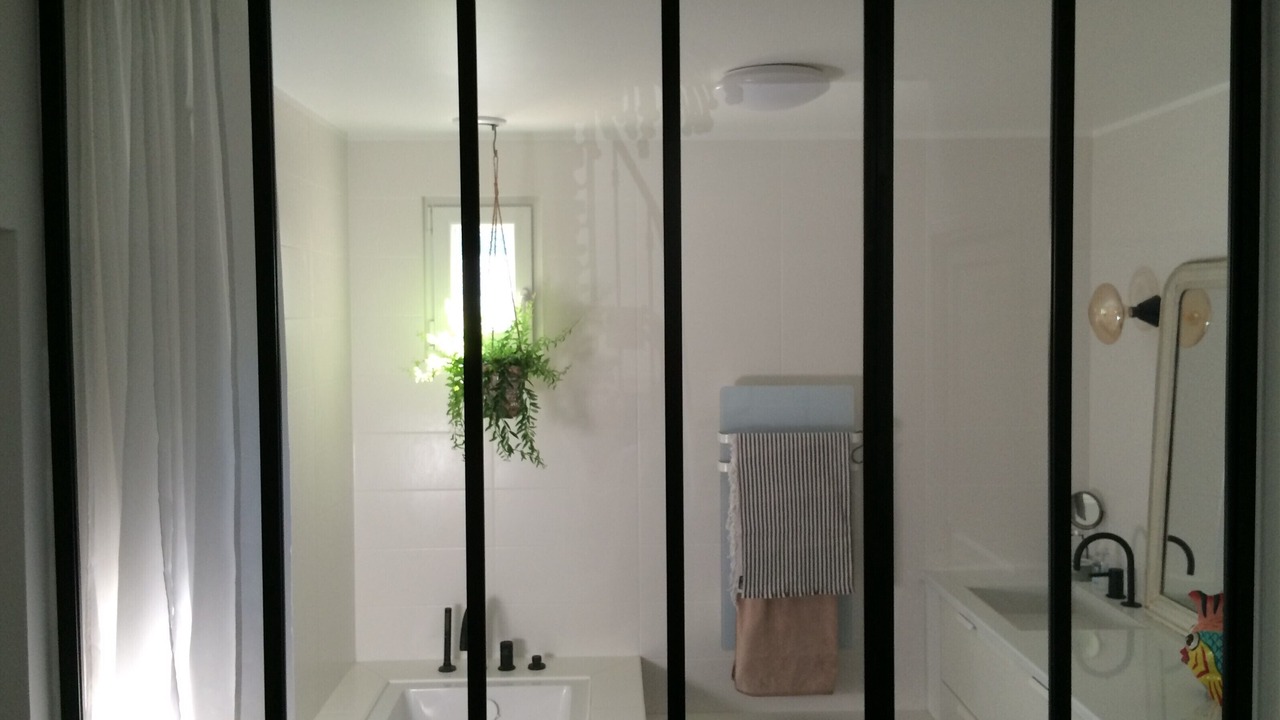 Photo of Bathroom in Garches