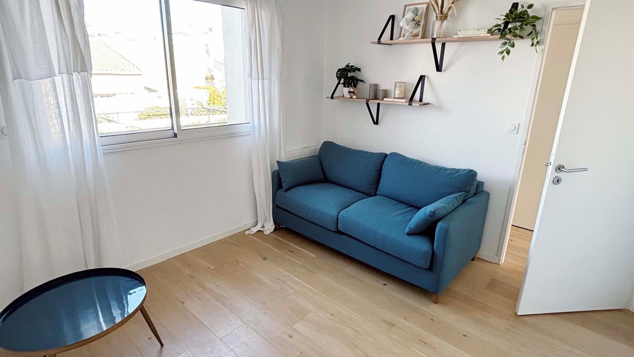 Photo of Livingroom in Aiguerelles