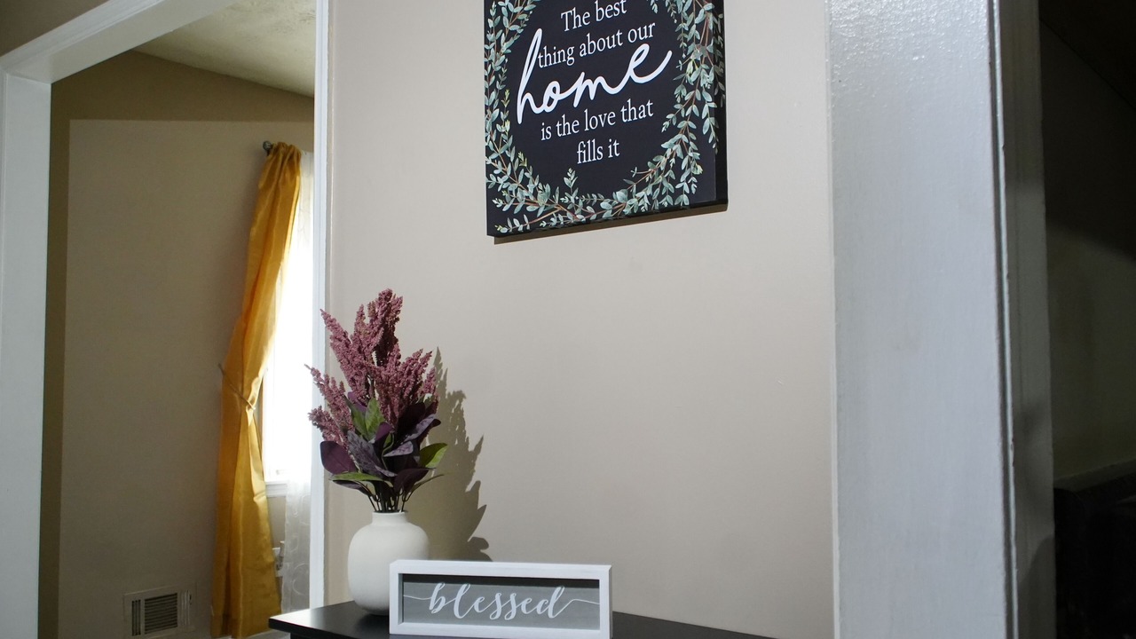 Photo of Others in Leslie Estates