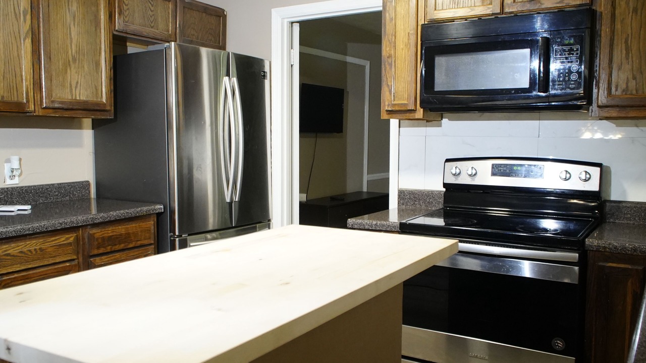 Photo of Kitchen in Leslie Estates