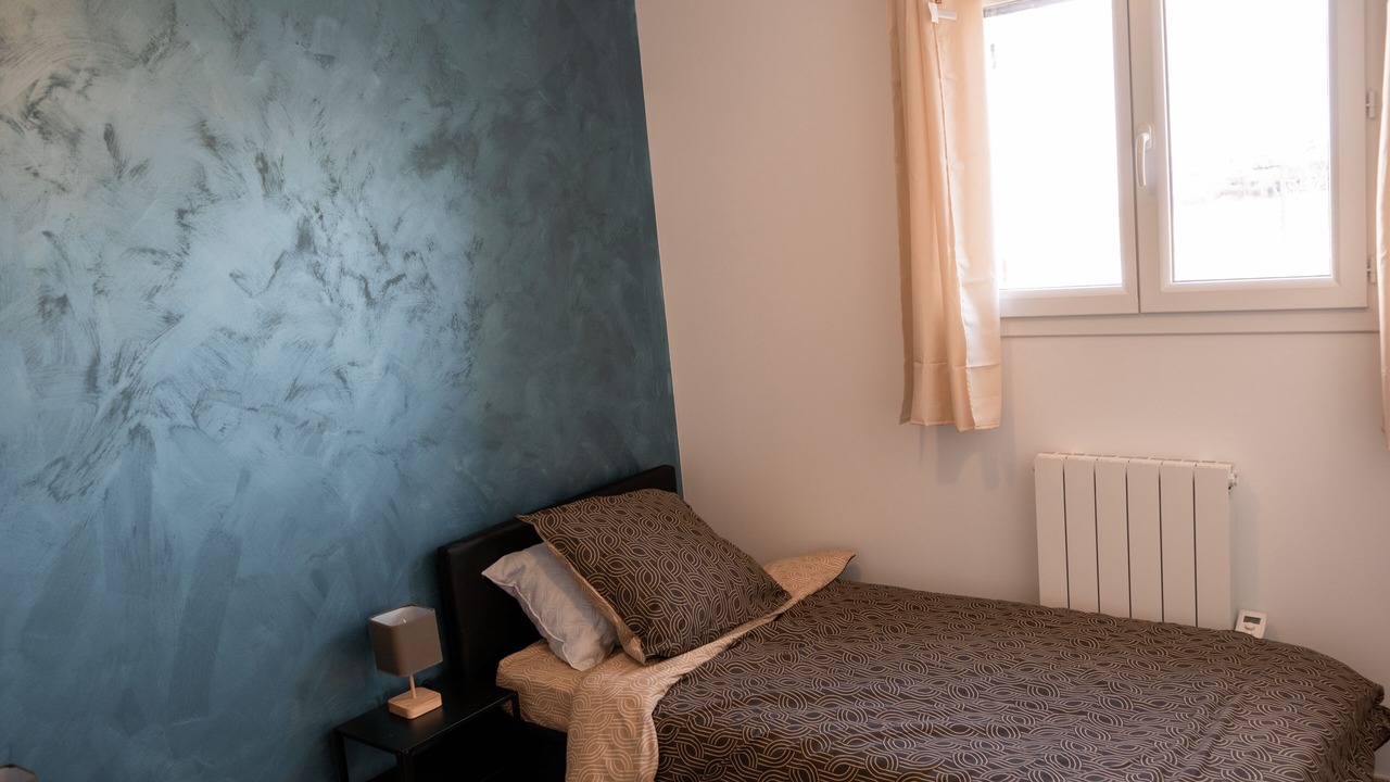 Photo of Bedroom in Sorgues