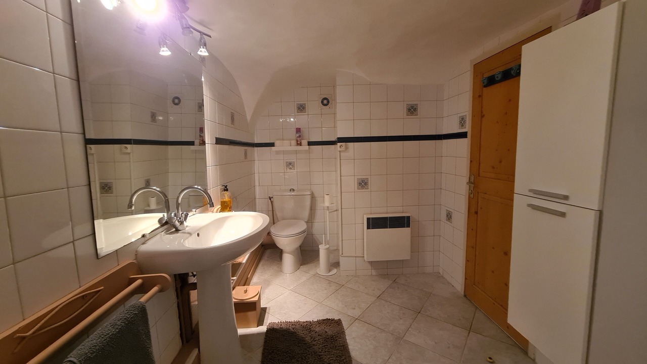 Photo of Bathroom in Sommieres