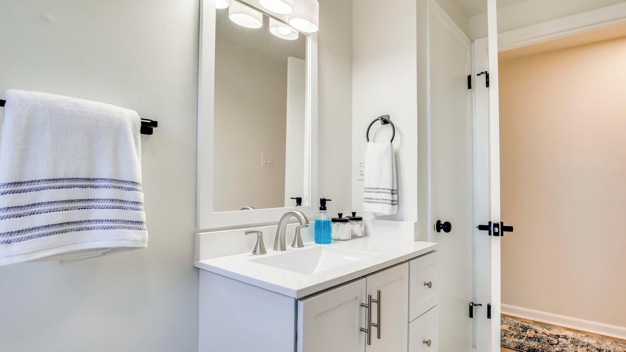 Photo of Bathroom in Buechel