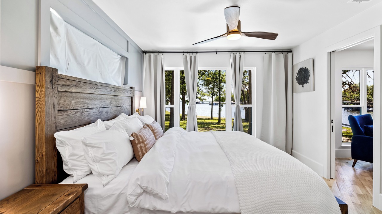 Photo of Bedroom in Tool