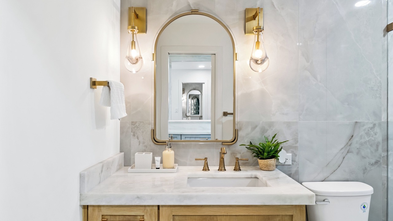 Photo of Bathroom in Tool