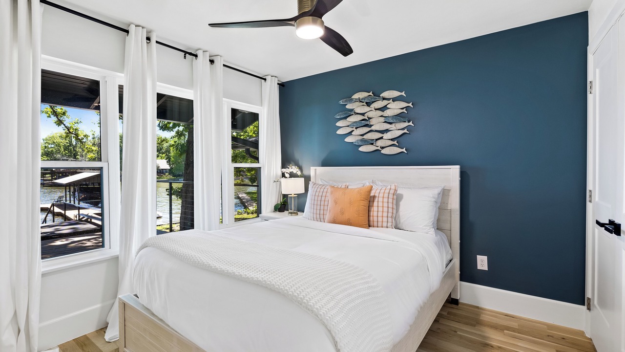 Photo of Bedroom in Tool