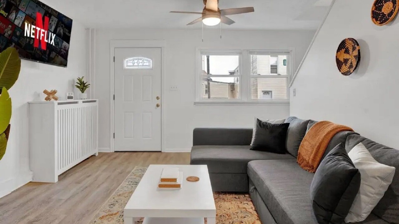 Photo of Livingroom in Easton