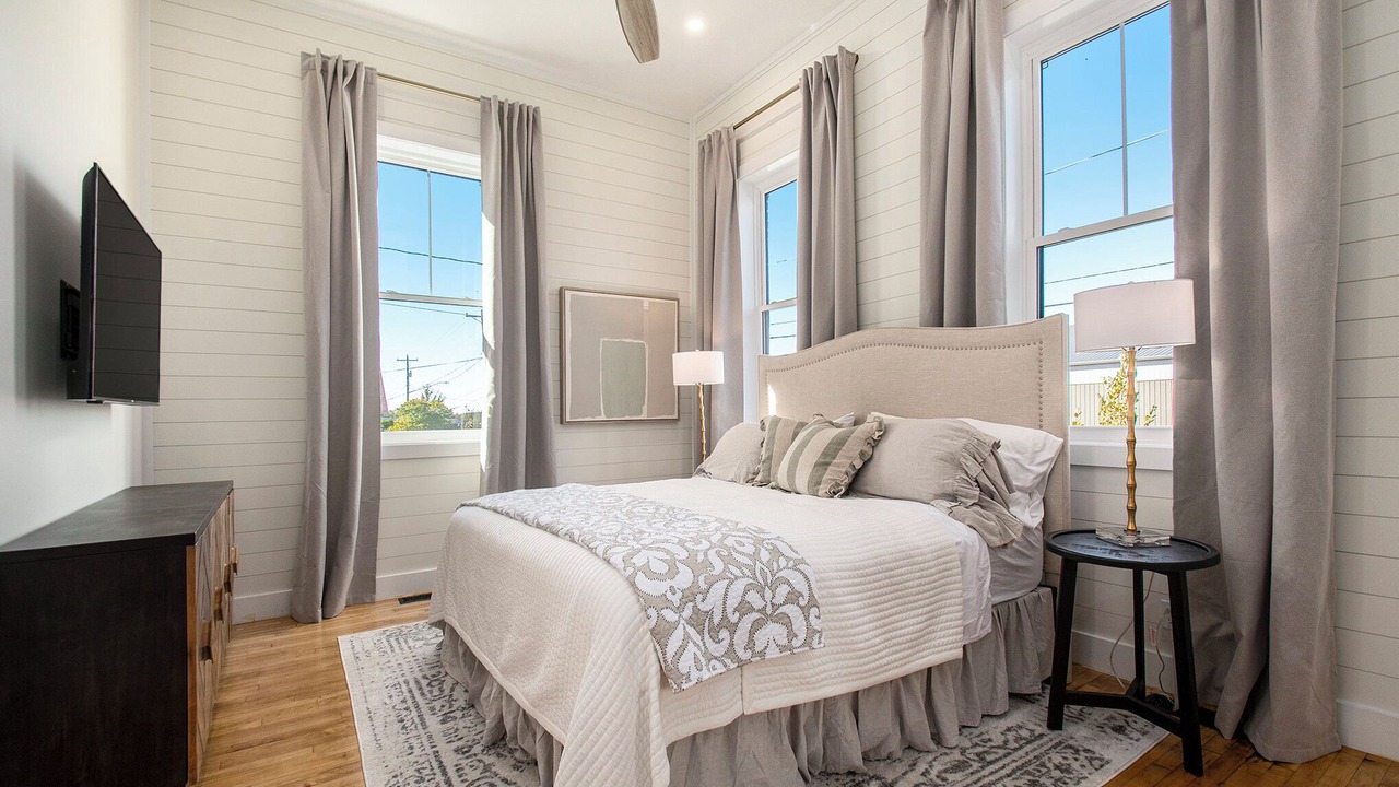 Photo of Bedroom in Three Oaks