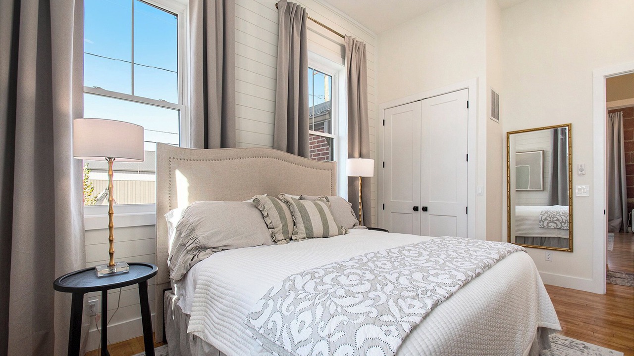 Photo of Bedroom in Three Oaks