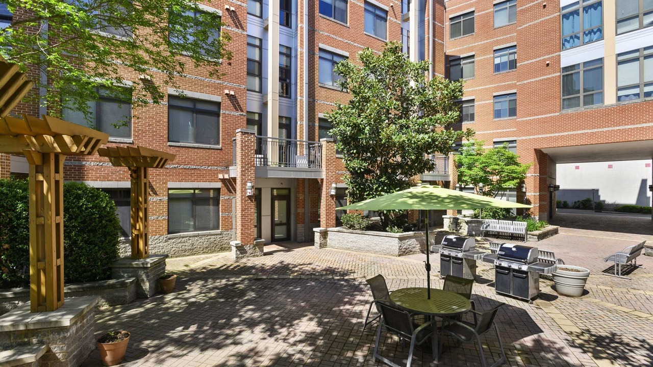 Photo of Outdoor in Arlington