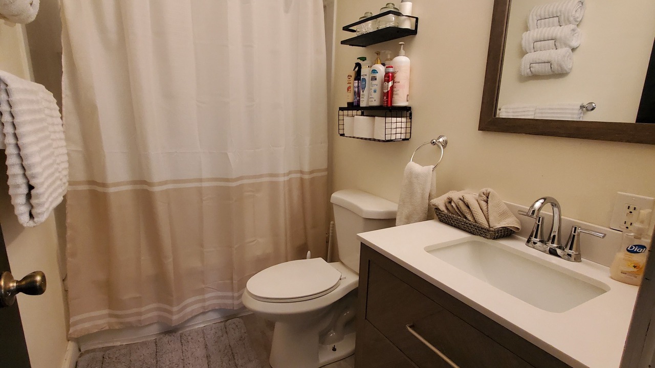 Photo of Bathroom in Auburn