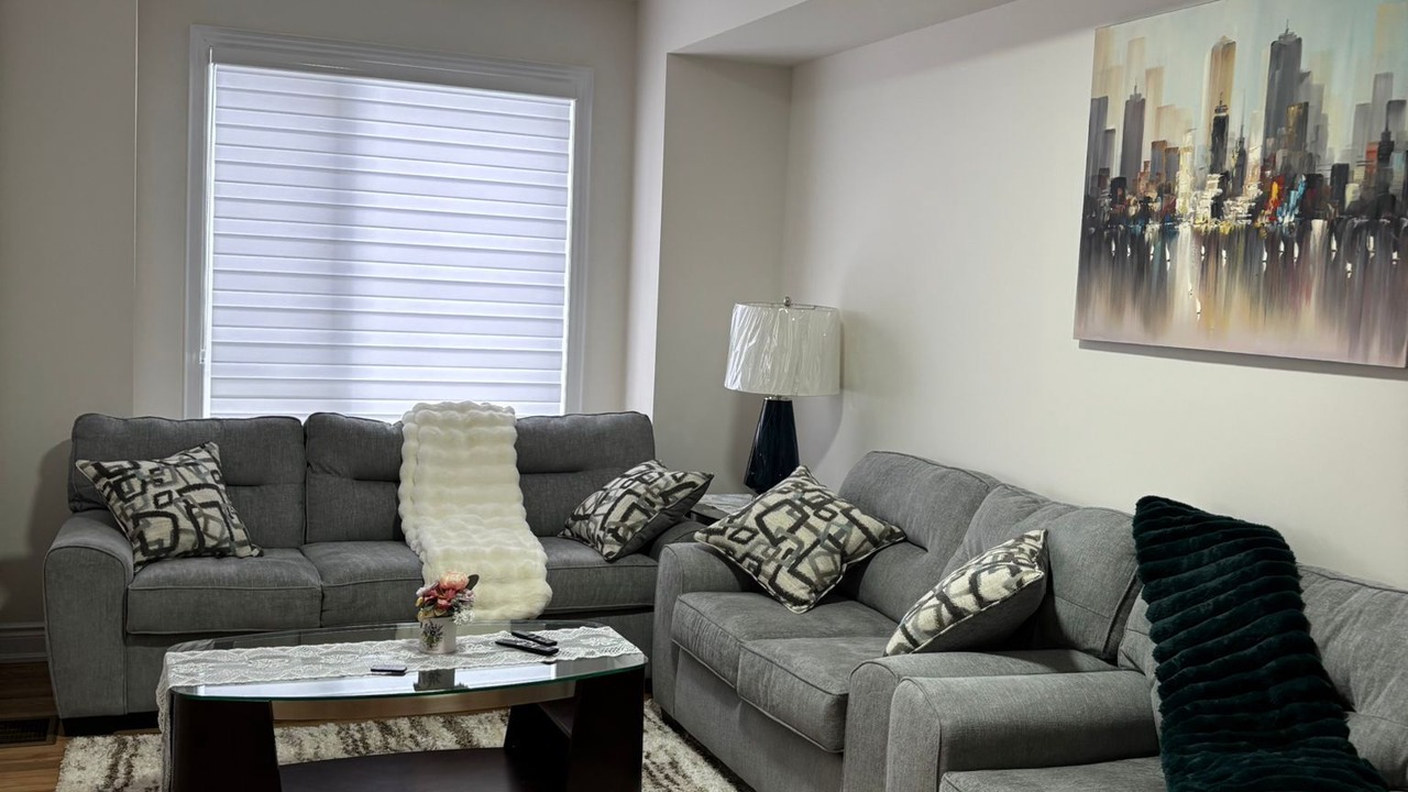 Photo of Livingroom in Vaughan