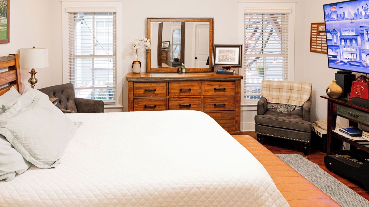 Photo of Bedroom in Hammond's Ferry