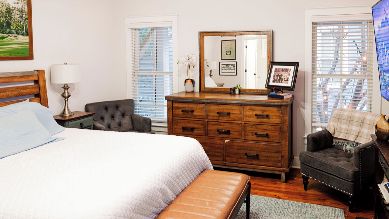 Photo of Bedroom in Hammond's Ferry