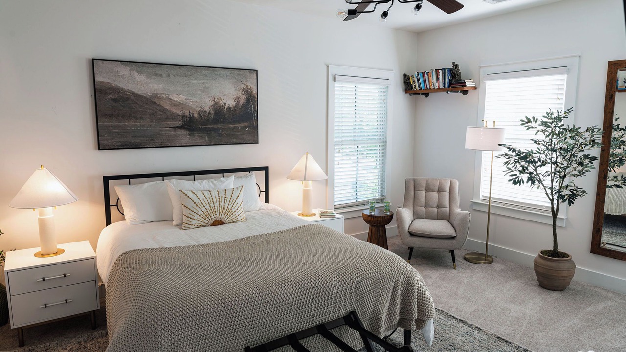 Photo of Bedroom in Hammond's Ferry