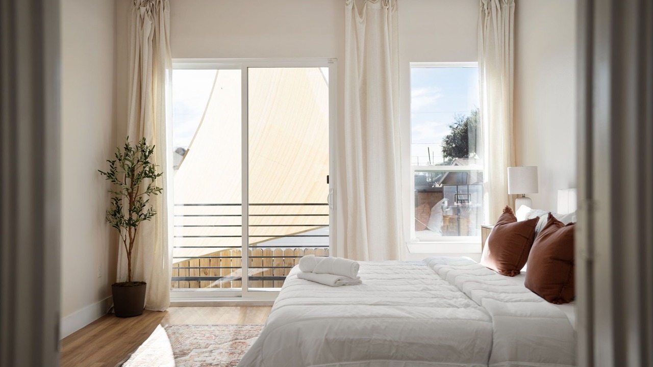 Photo of Bedroom in Greater East End