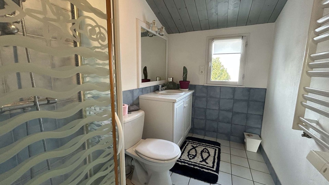 Photo of Bathroom in La Gueriniere