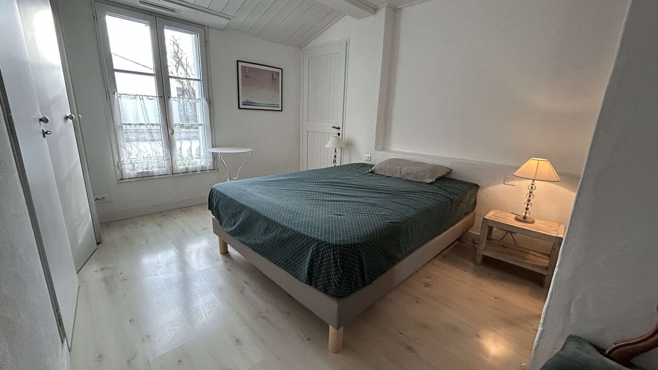 Photo of Bedroom in La Gueriniere