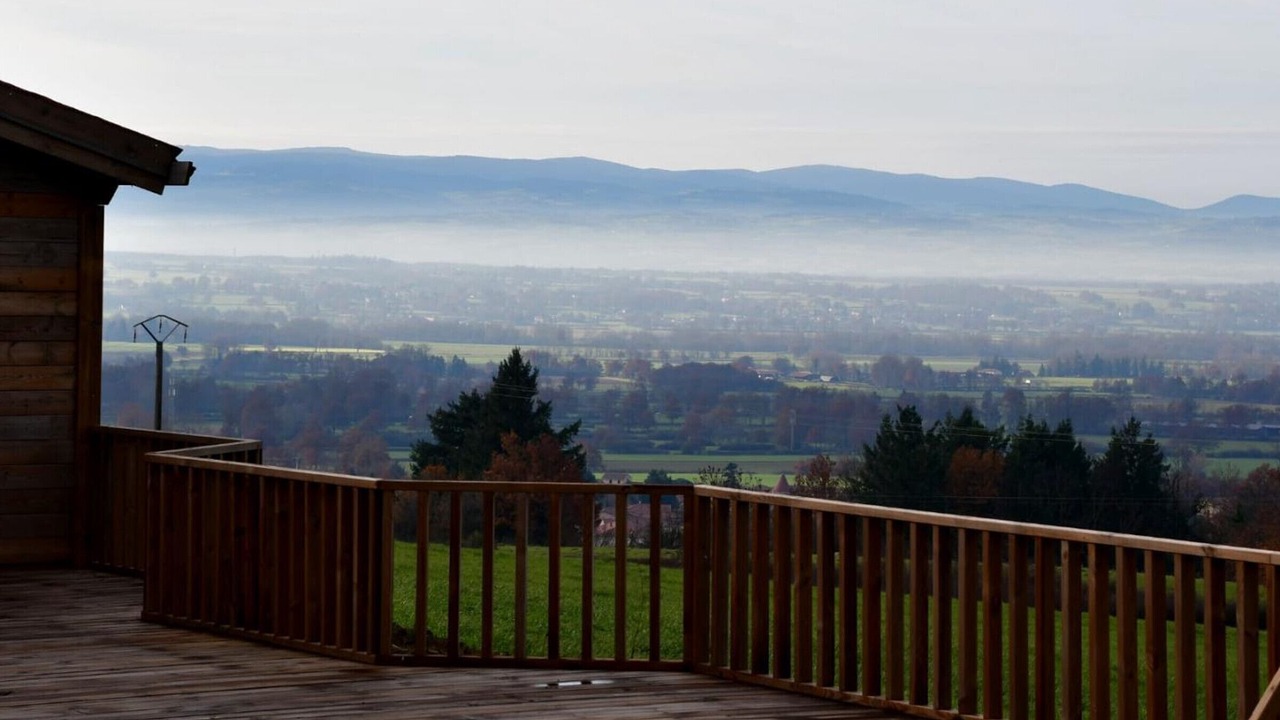 Photo of Patio Balcony in Pouilly-les-Feurs