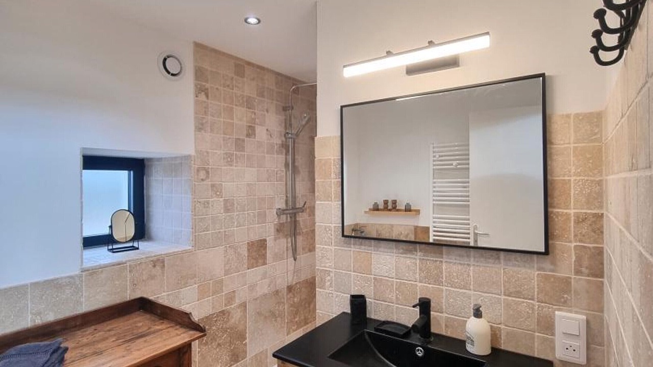 Photo of Bathroom in Pouilly-les-Feurs