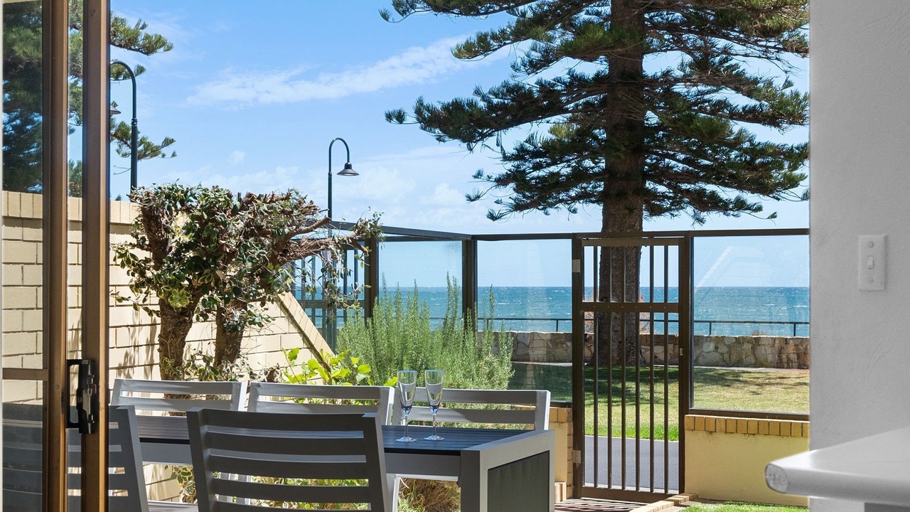 Photo of Outdoor in Glenelg