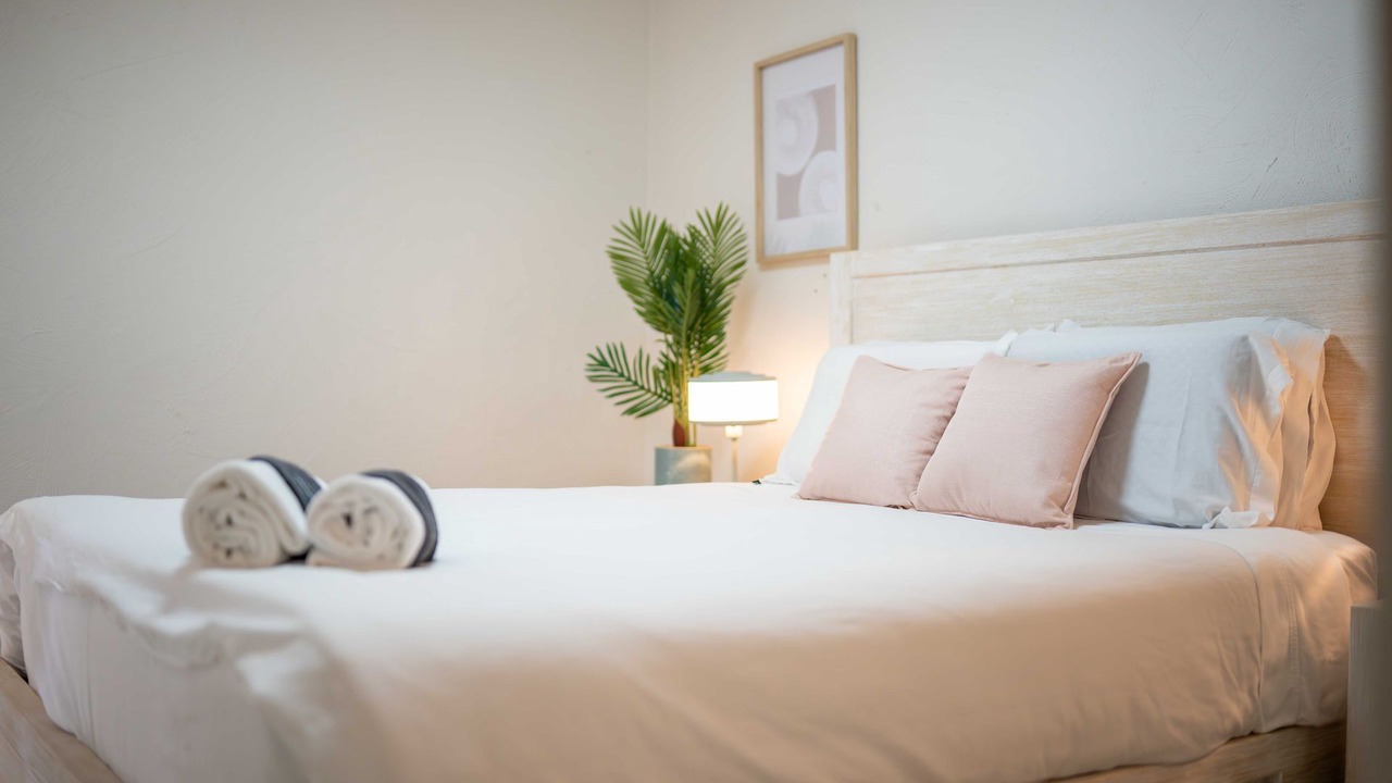 Photo of Bedroom in Glenelg