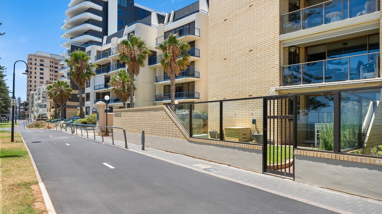 Photo of Outdoor in Glenelg