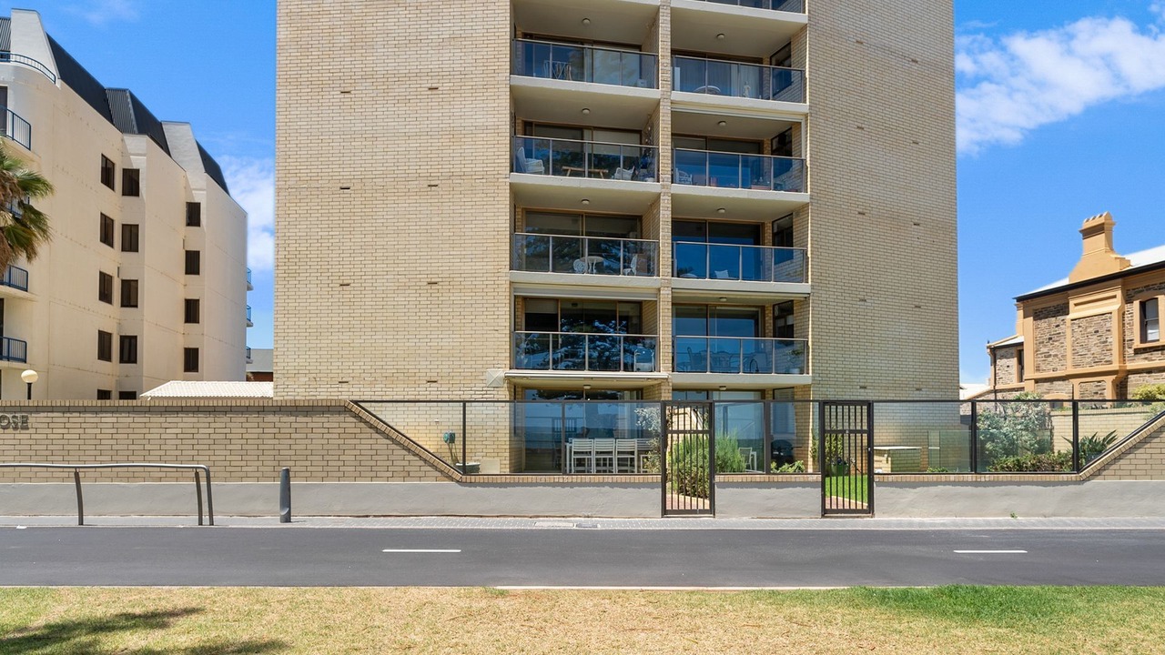 Photo of Outdoor in Glenelg